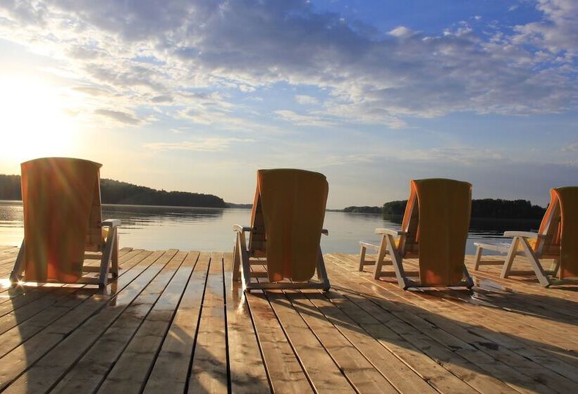 Отель Romantic Country Club