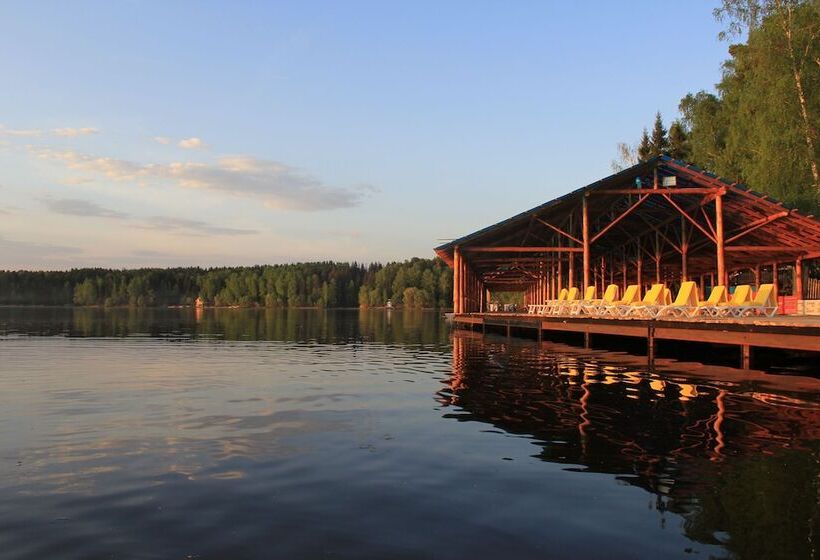 Отель Romantic Country Club