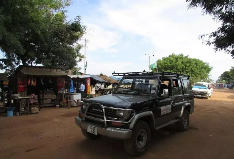 ホテル Udzungwa Forest Camp
