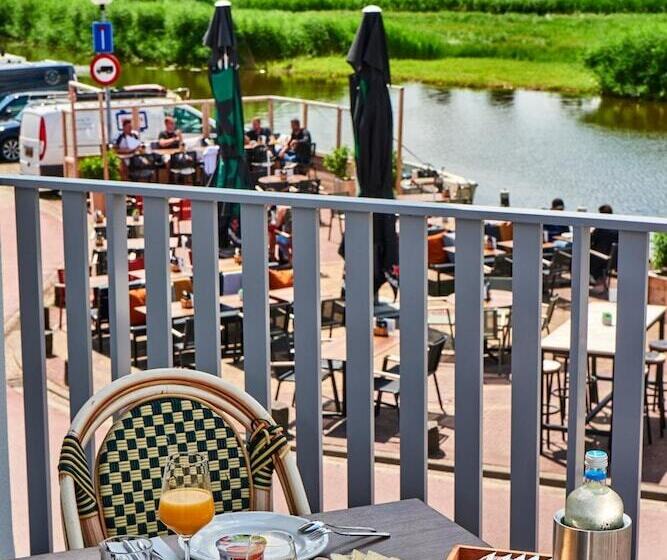 Отель Villa Groet Uit Avenhorn