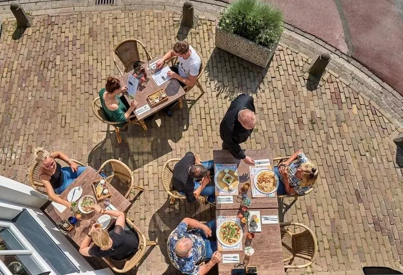 Hotelli Villa Groet Uit Avenhorn