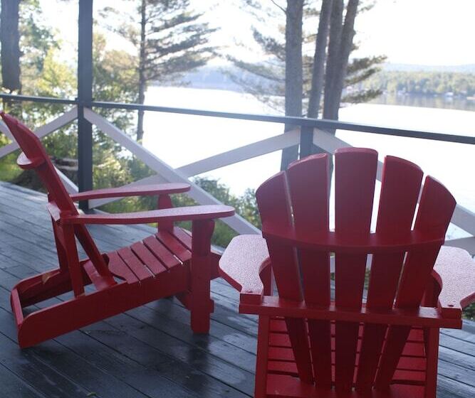 汽车旅馆 Great Pines