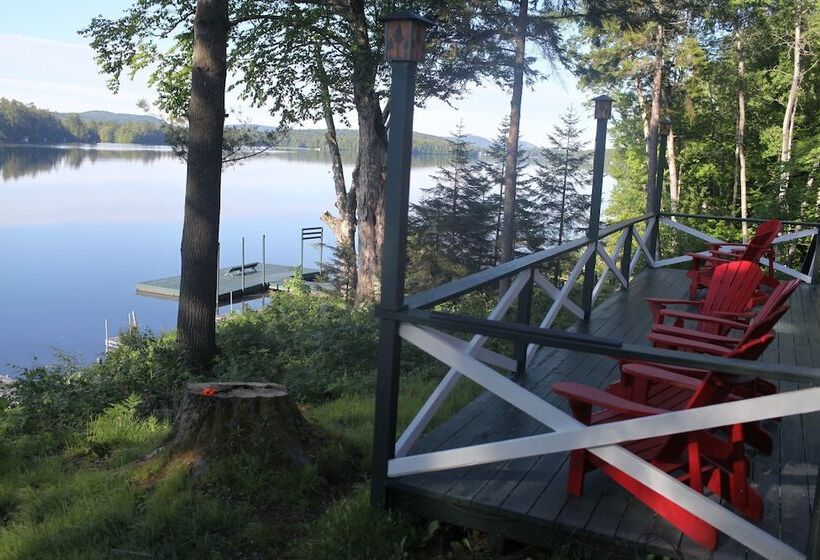 汽车旅馆 Great Pines