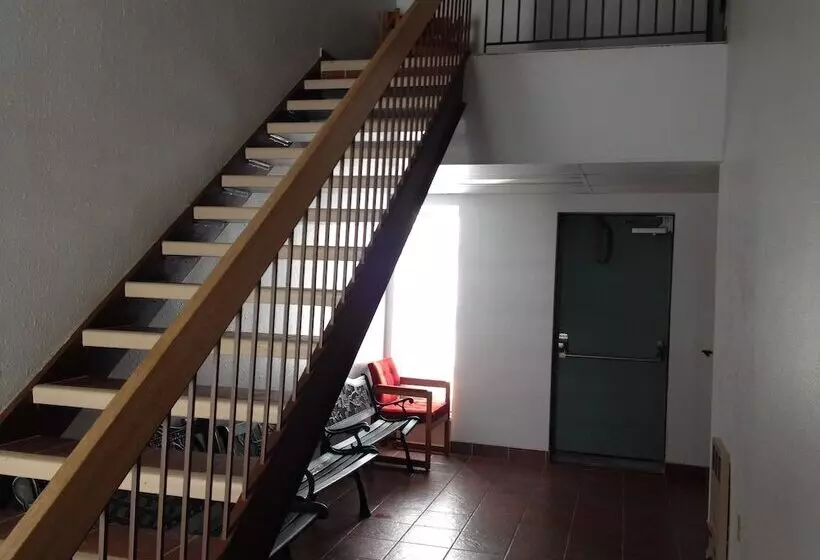 Motelli Relais Lac Caché