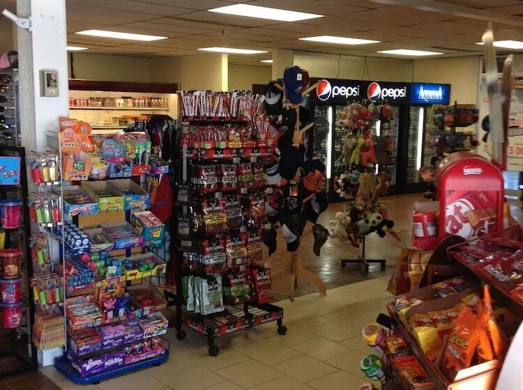 Motelli Relais Lac Caché