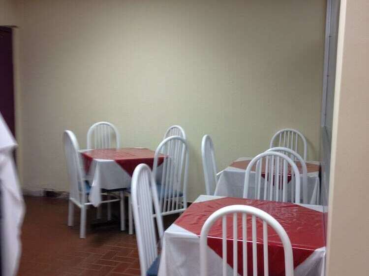 مُتل Relais Lac Caché