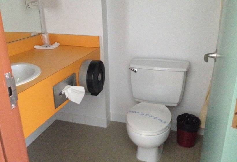 مُتل Relais Lac Caché