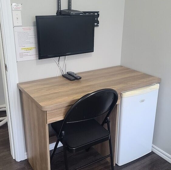 بنسيون Chambres Mb Normandin