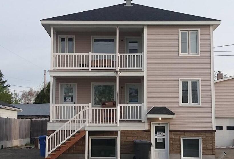 بنسيون Chambres Mb Normandin