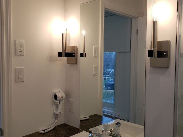 بنسيون Chambres Mb Normandin