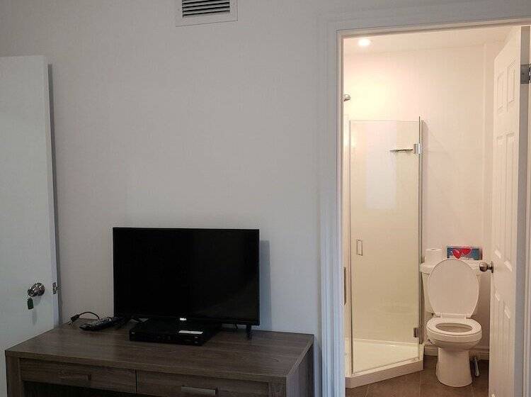 بنسيون Chambres Mb Normandin