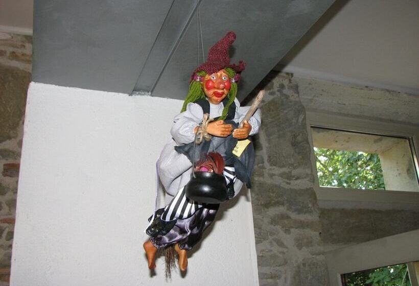 Пансион Domaine Saint Joly