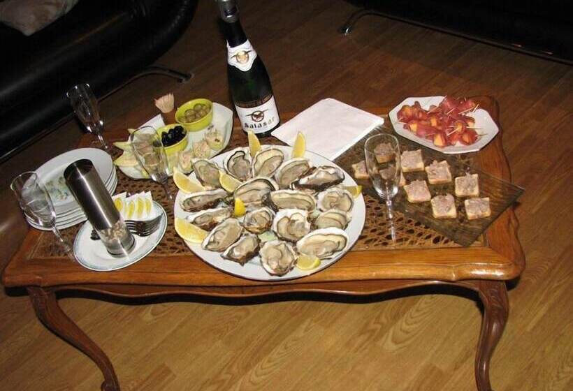 Пансион Domaine Saint Joly