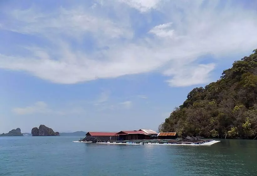 ペンション Terapung Hotel & Fish Garden