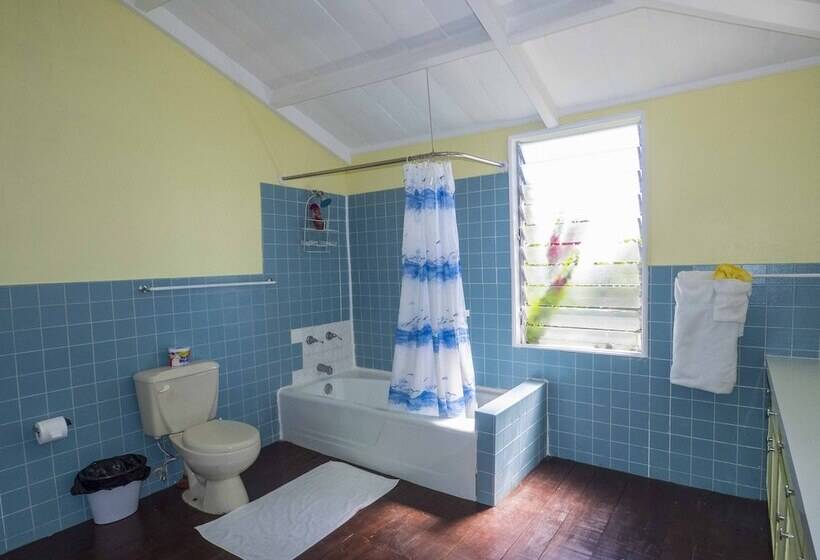 استراحتگاه Green Castle Estate