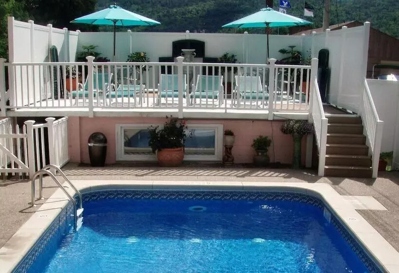 Windsor Motel