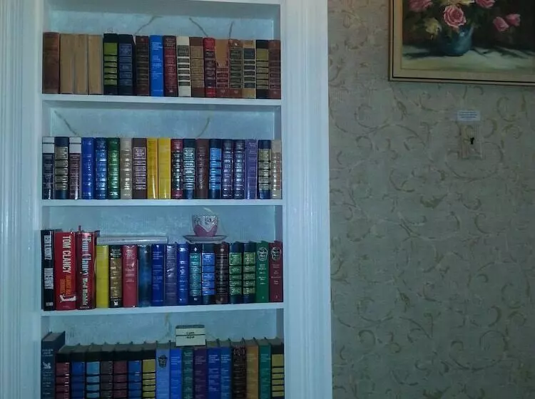 Aamiaismajoitus (B&B) Woodruff House