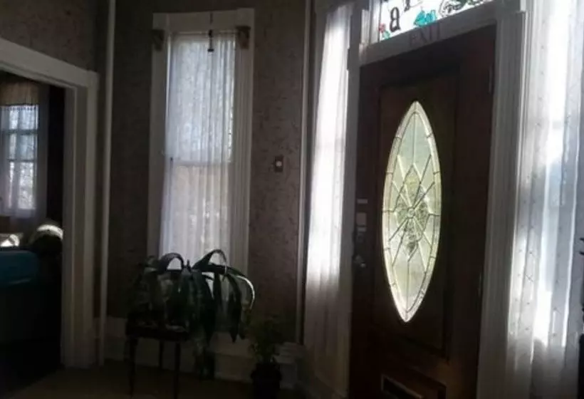 Aamiaismajoitus (B&B) Woodruff House