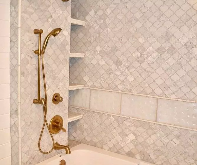 Blue Dolphin Inn And Cottages