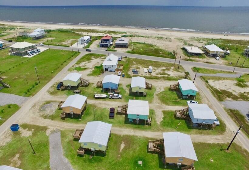 Blue Dolphin Inn And Cottages