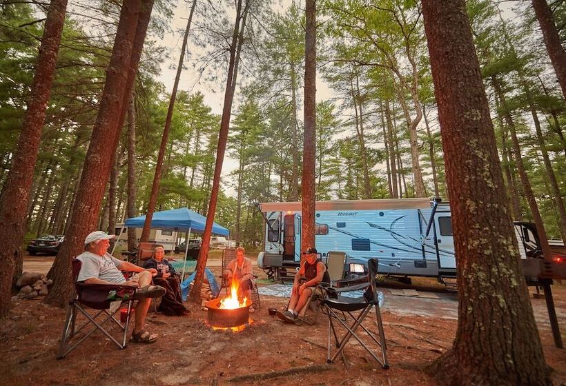 リゾートホテル Gateway To Cape Cod Ada Accessible Cottage 6