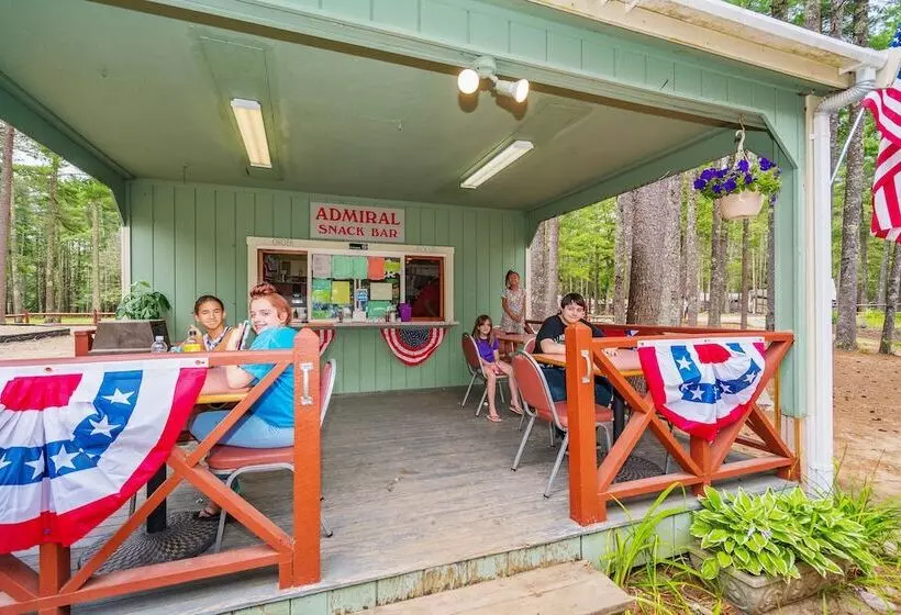 Lomakeskus Gateway To Cape Cod Ada Accessible Cottage 6