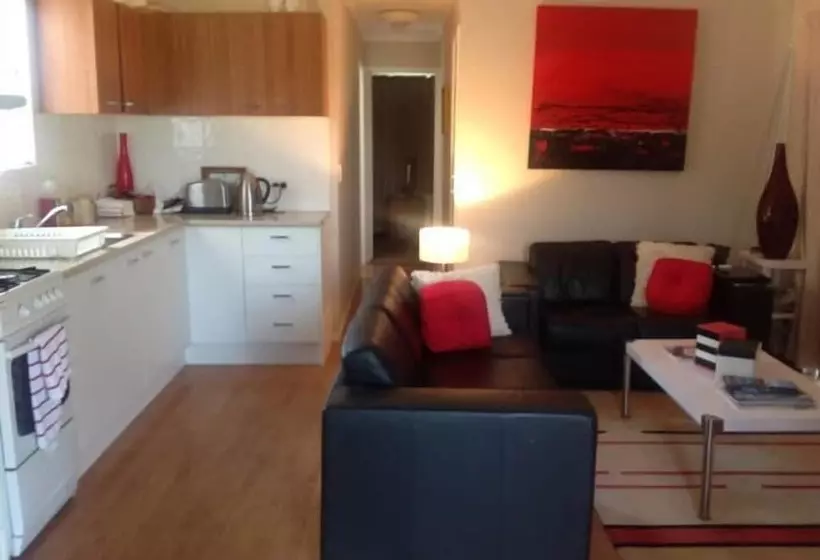 Hotelli Australian Motor Home Tourist Park Twelve Mile Creek