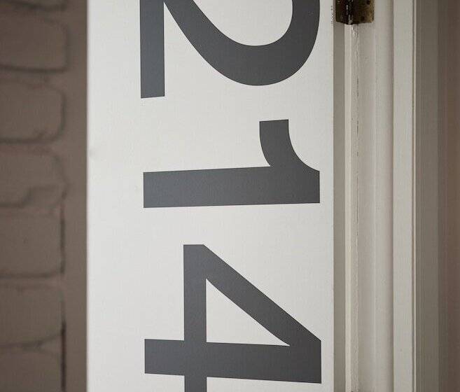 فندق Bluebird Spa City Motor Lodge