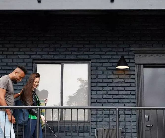 Hotelli Bluebird Spa City Motor Lodge