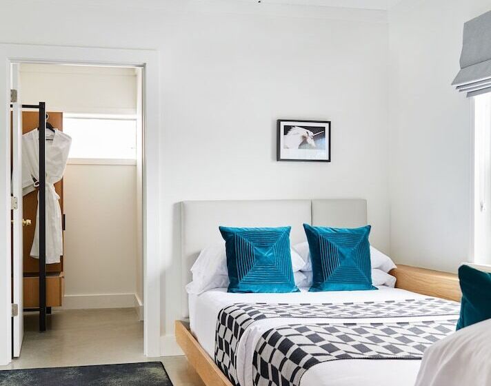 فندق Bluebird Spa City Motor Lodge