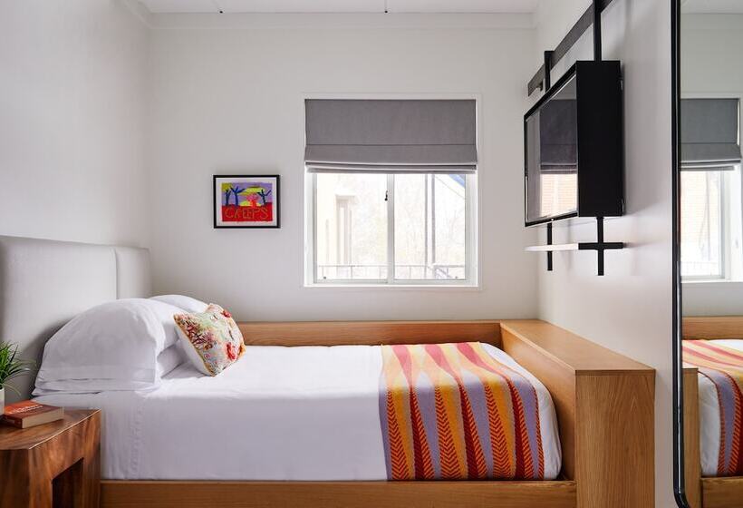 فندق Bluebird Spa City Motor Lodge