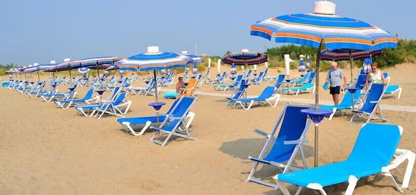 בית מלון כפרי Campground Holiday Center Valdor