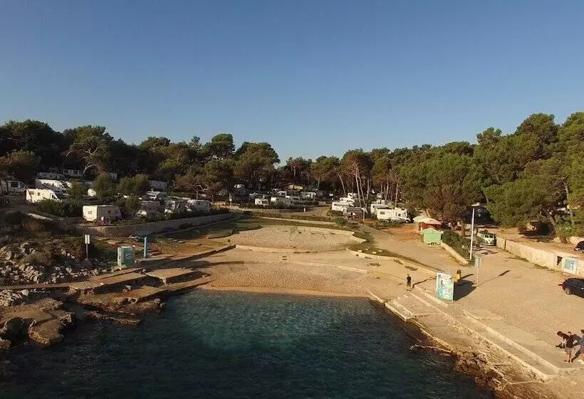 ホテル Camping Village Poljana