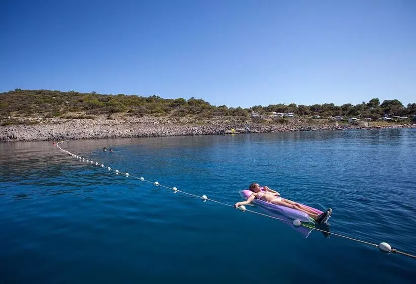 ホテル Camping Village Poljana