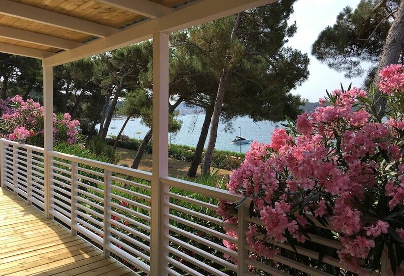 בית מלון כפרי Camping Village Poljana