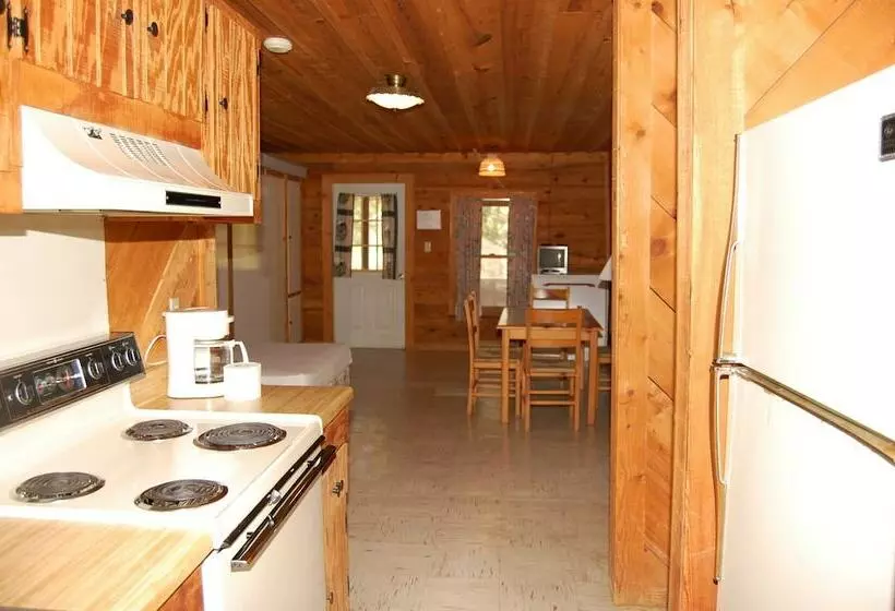 Hotelli Cherokee Landing Campground