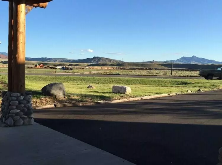 Hotelli Cody Holiday Lodge