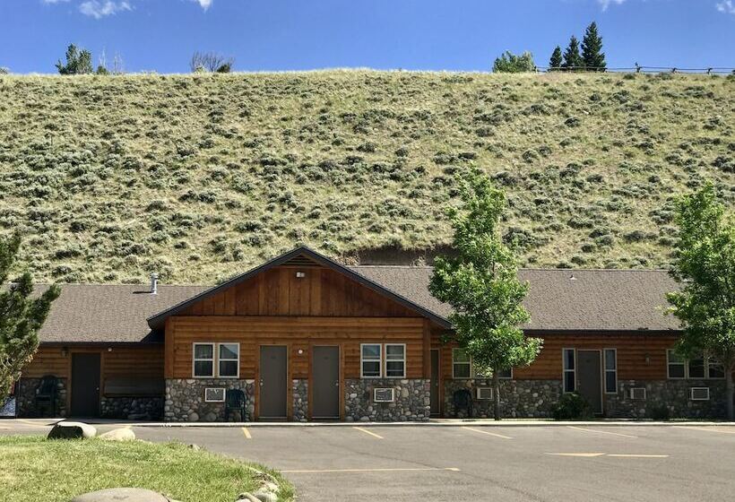 هتل Cody Holiday Lodge