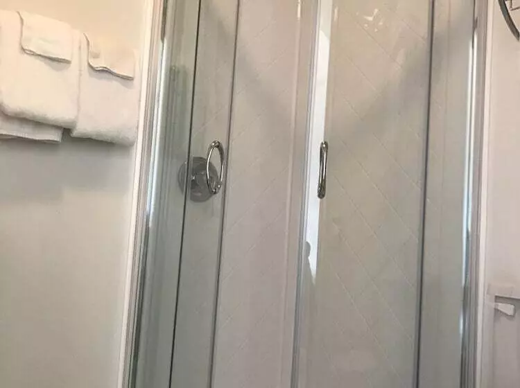 Hotelli Cody Holiday Lodge