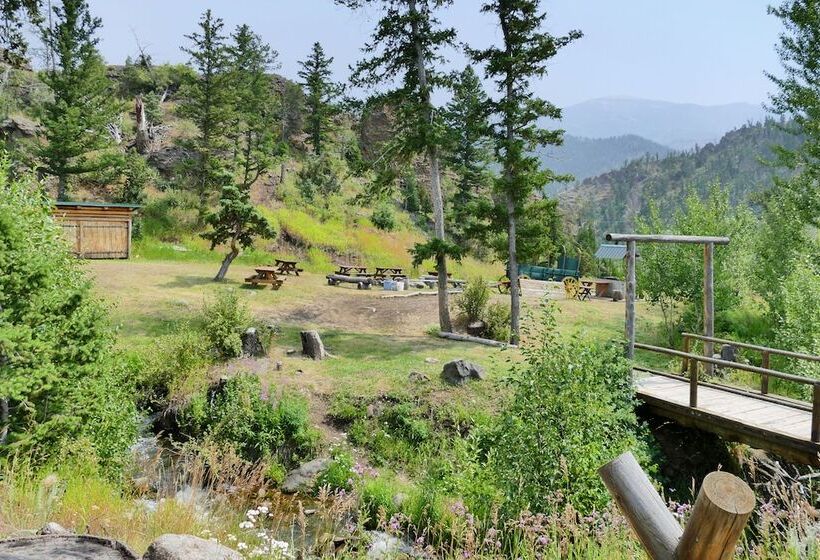 ホテル Creekside Lodge At Yellowstone