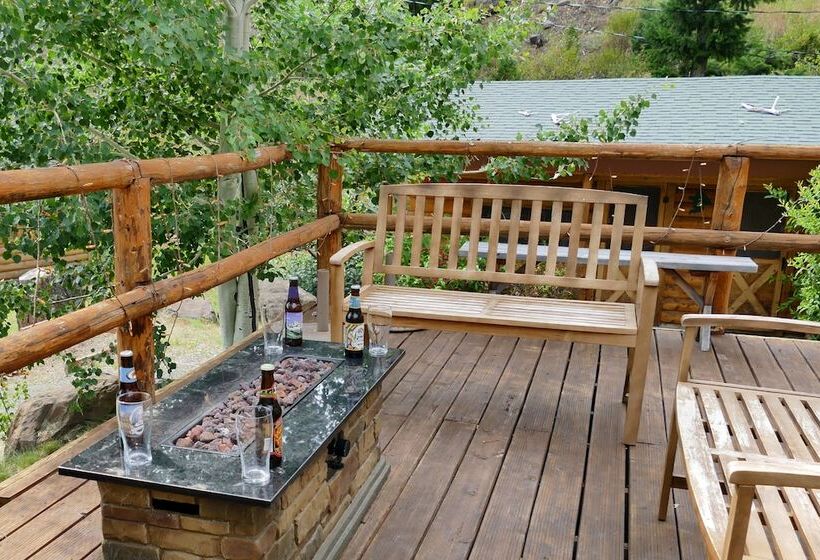 ホテル Creekside Lodge At Yellowstone