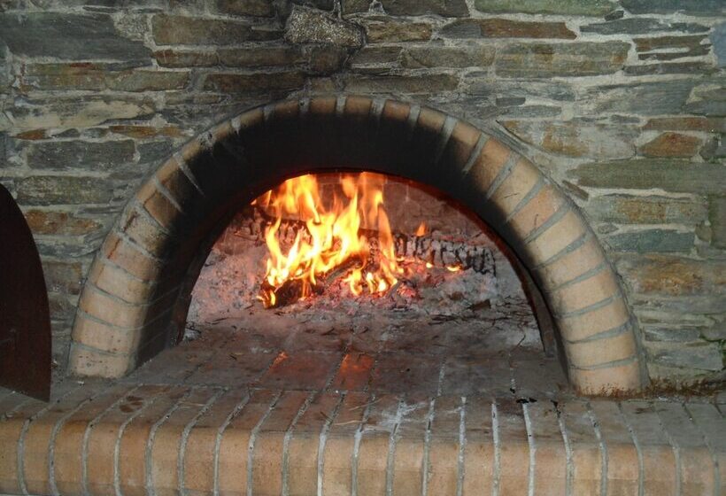 Отель Cyclades Beach Apartments