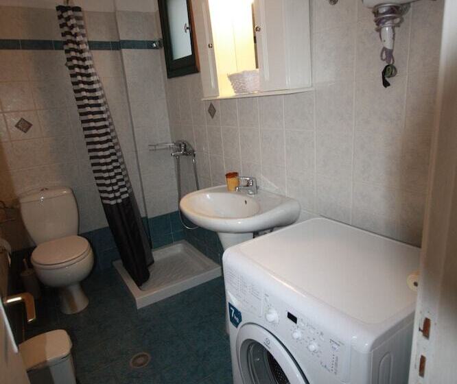 Отель Cyclades Beach Apartments