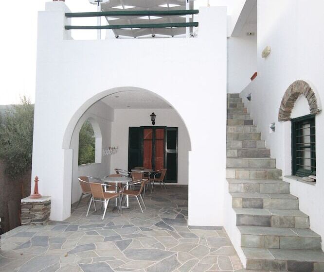 Отель Cyclades Beach Apartments