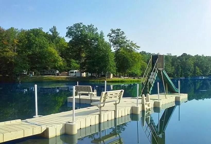 Hotelli Indian Lakes Rv Campground