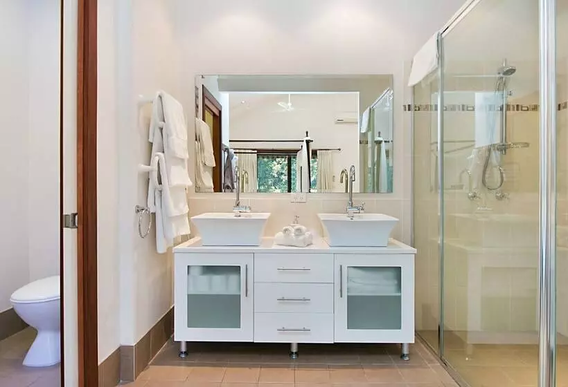 Hotelli Limpinwood Lodge