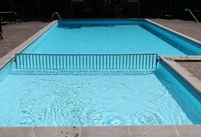 فندق Nordsjællands Feriepark & Camping