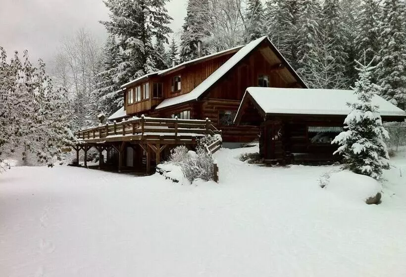 田舎風ホテル Nakiska Ranch