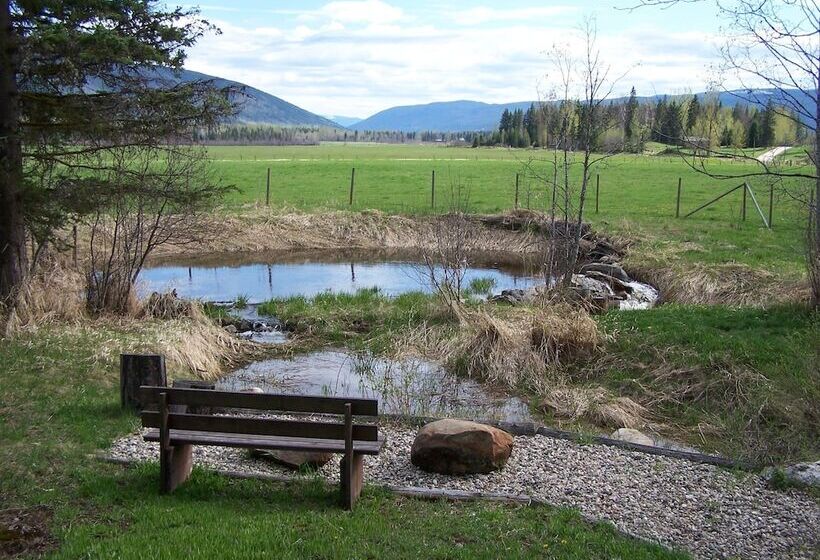 Сельский отель Nakiska Ranch
