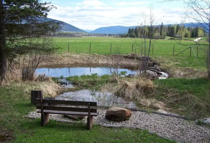田舎風ホテル Nakiska Ranch